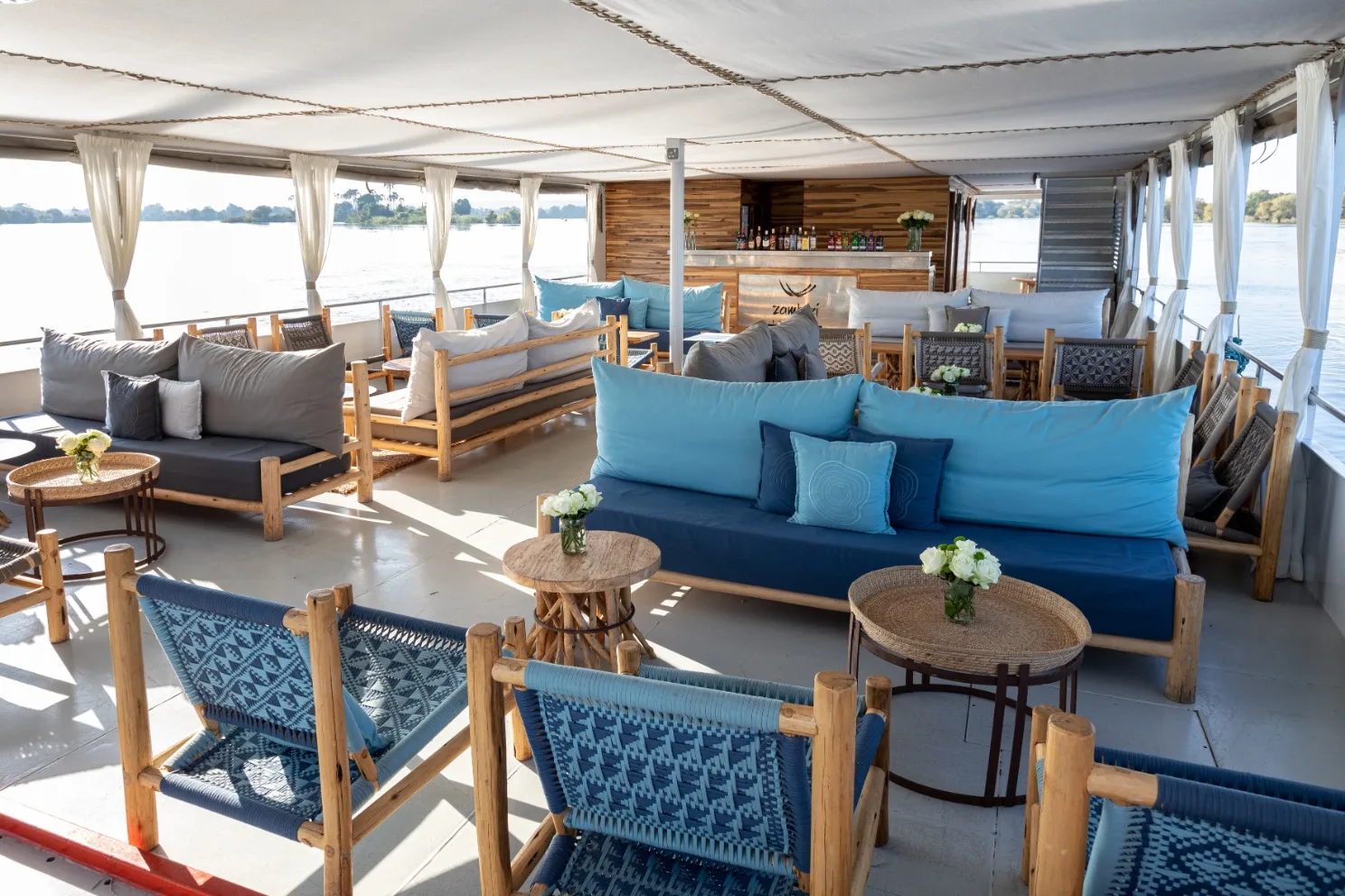 SUNSET CRUISE LUXURY DECK (Zambezi Explorer)