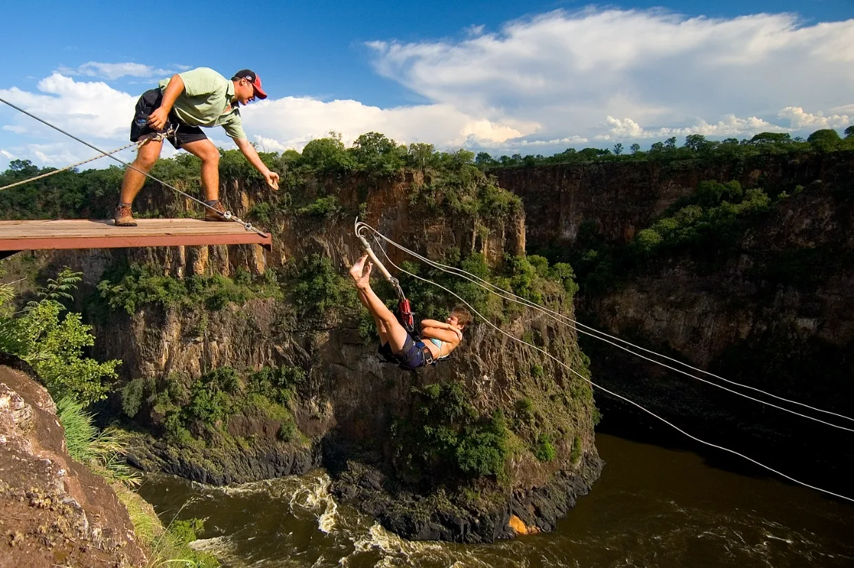 Gorge Swing