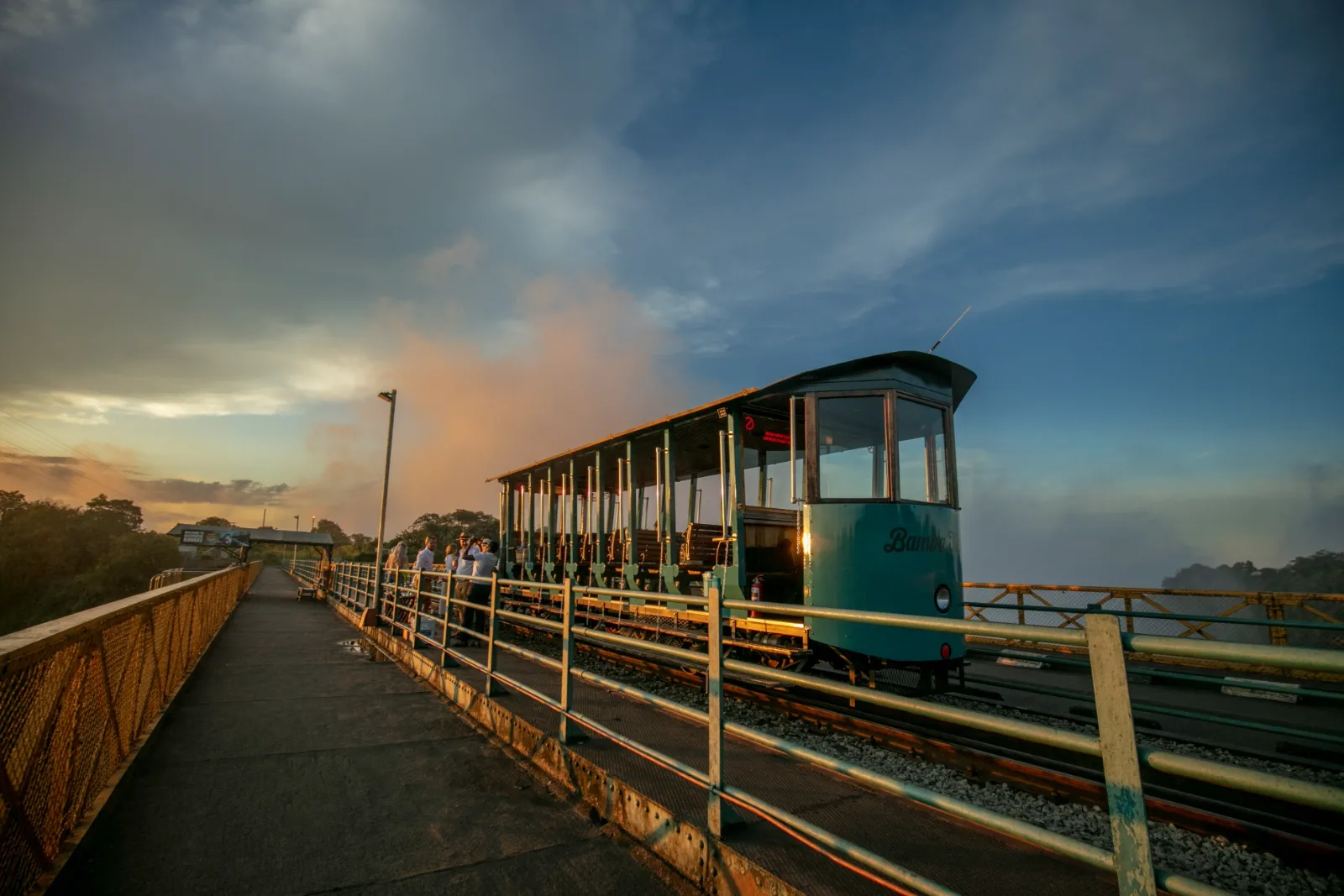 Bamba Tram Sunrise
